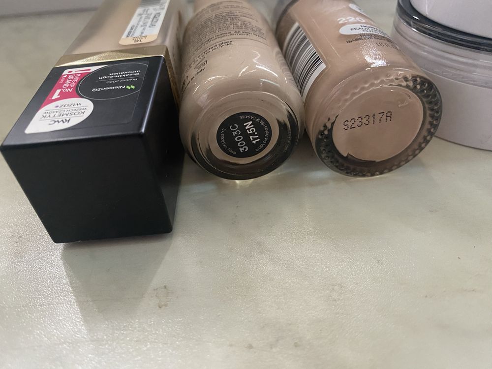 Zestaw Golden Rose Wonder Match + Revlon + pudry