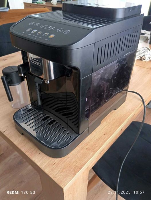 Expres DeLongi magnifica ivo