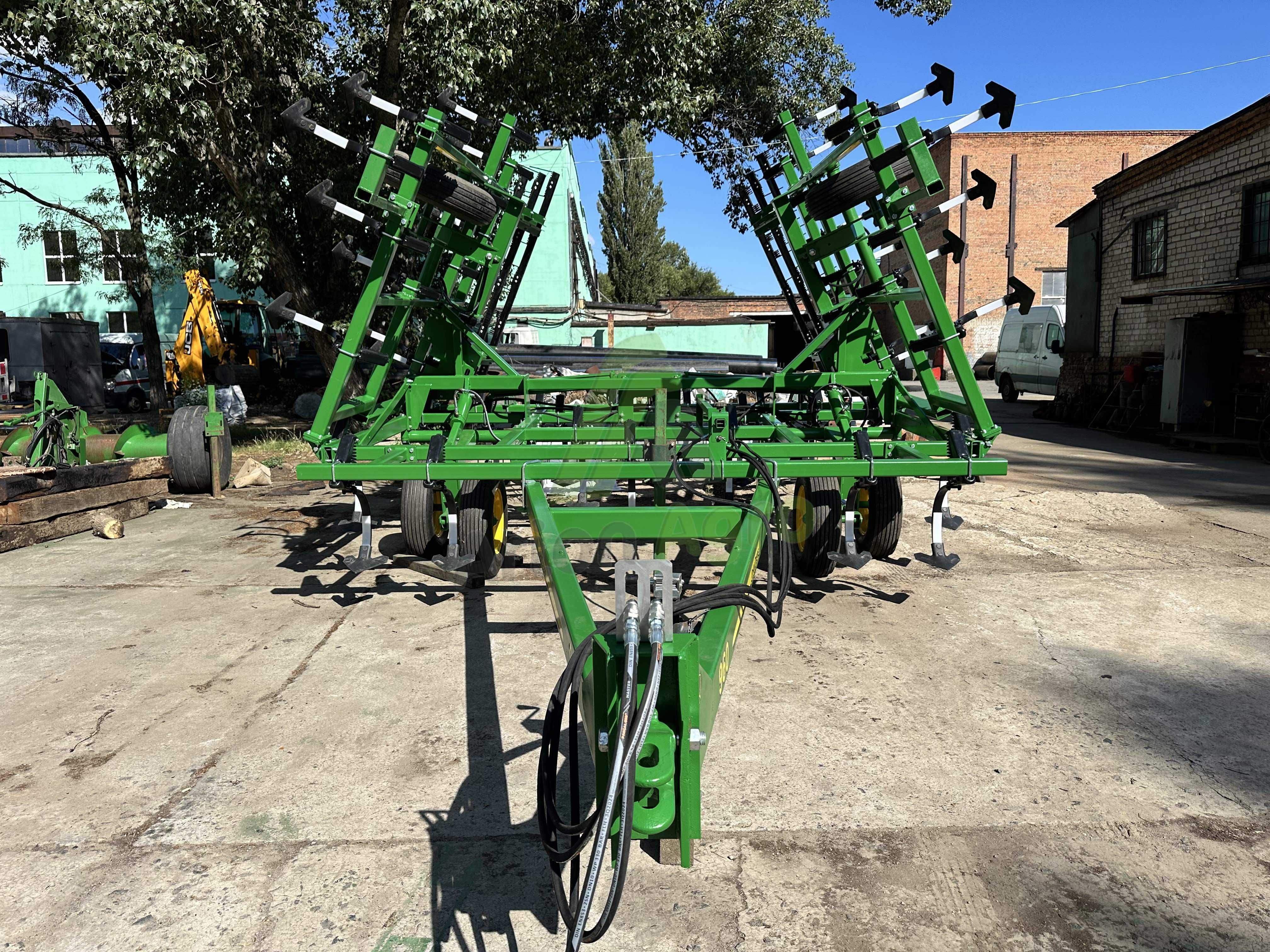 Культиватор Джон Дір 960 John Deere 960 шириною 8 метрів