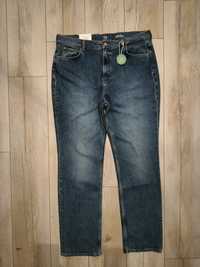 Nowe spodnie jeansowe damskie C&A