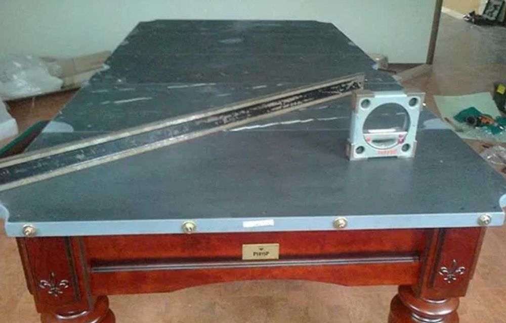 Складання, розбирання- більярдних столів