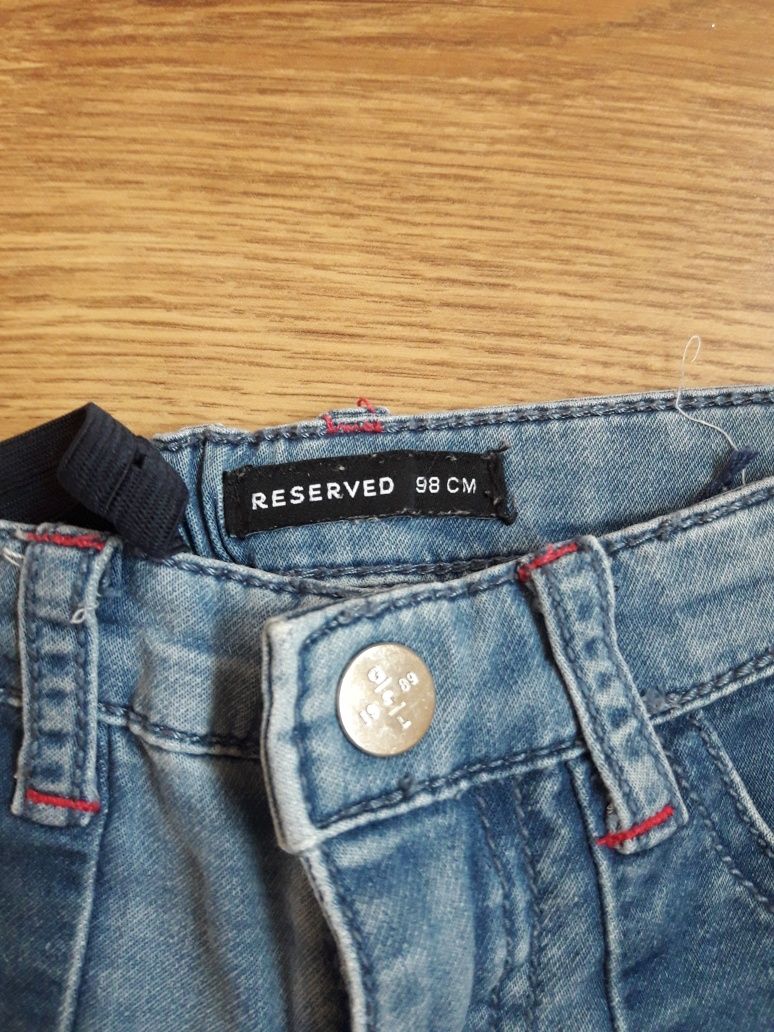 Spodnie dżinsowe dżinsy jeansy reserved