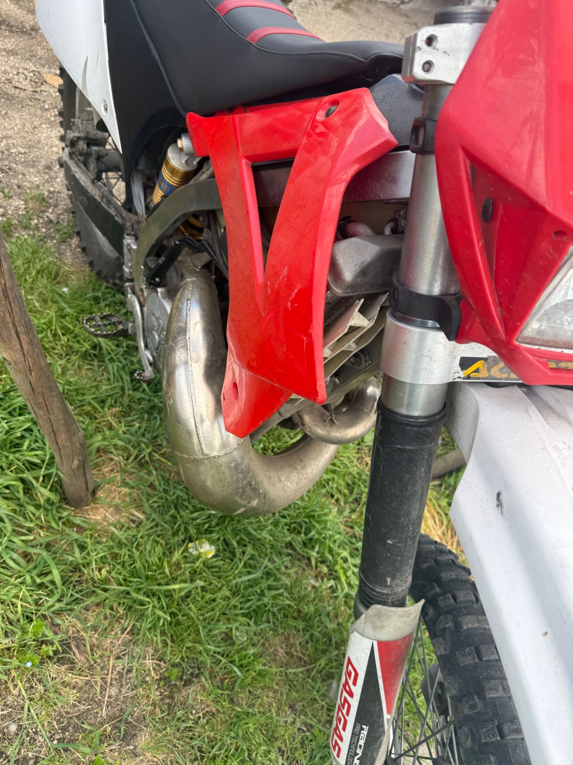 Gasgas 300 como nova