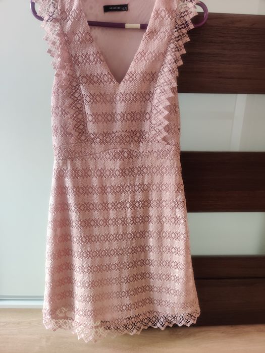 Piękna sukienka Reserved r 36