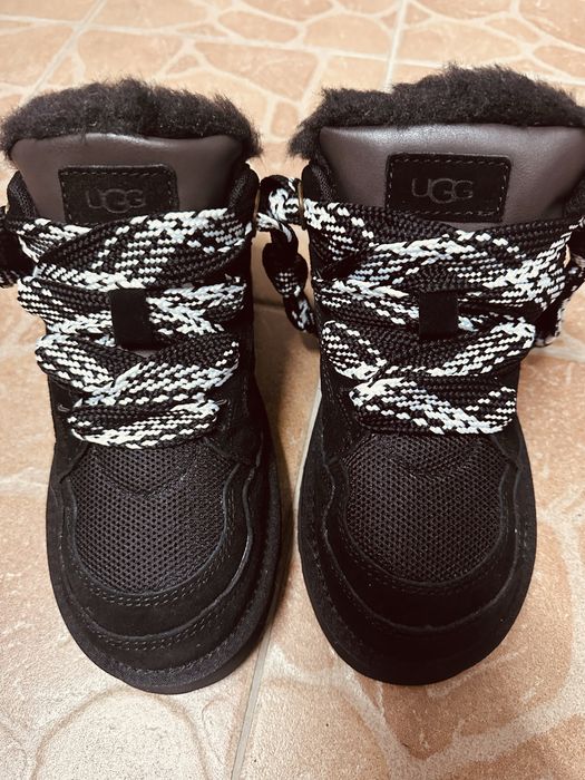 Buty UGG lowmel czarne 39 40 nowe. Super cena polecam