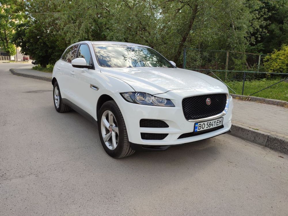 Jaguar автомобіль