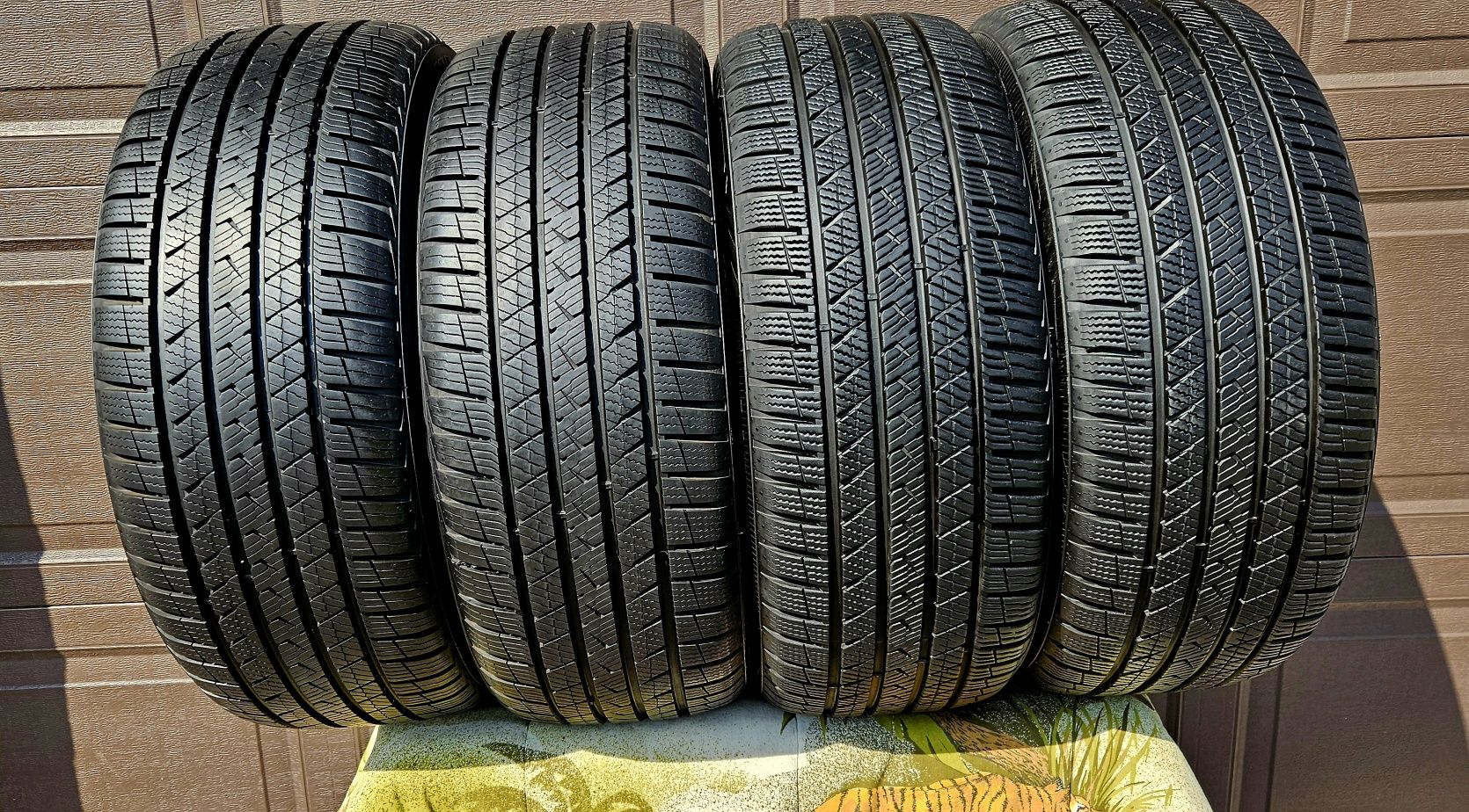 4x Vredestein Quatrac Pro Giugiaro Design 215/45 R18 93Y 7,2-7,4mm