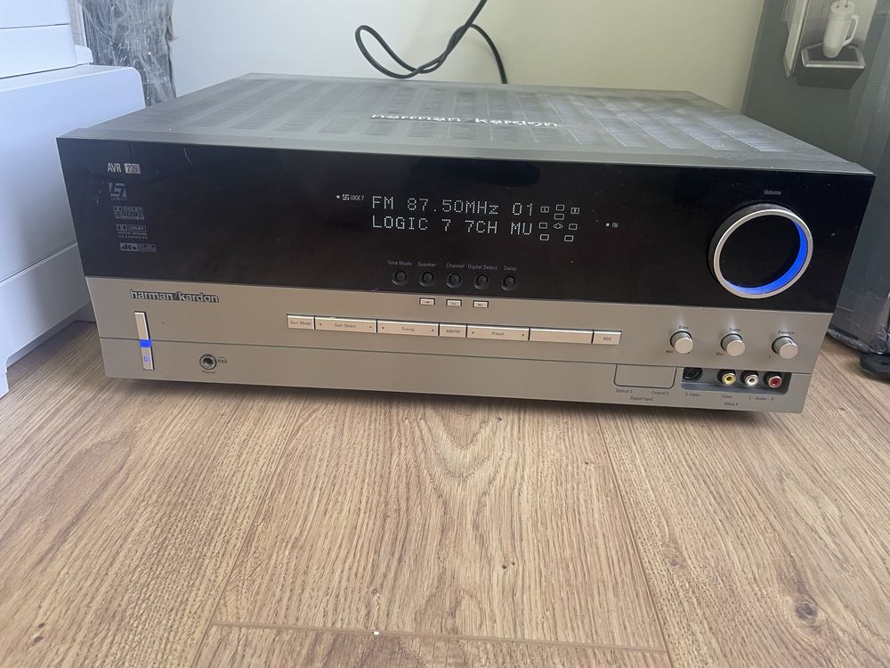 Amplituner 7.1 Harman Kardon AVR 235 AVR235