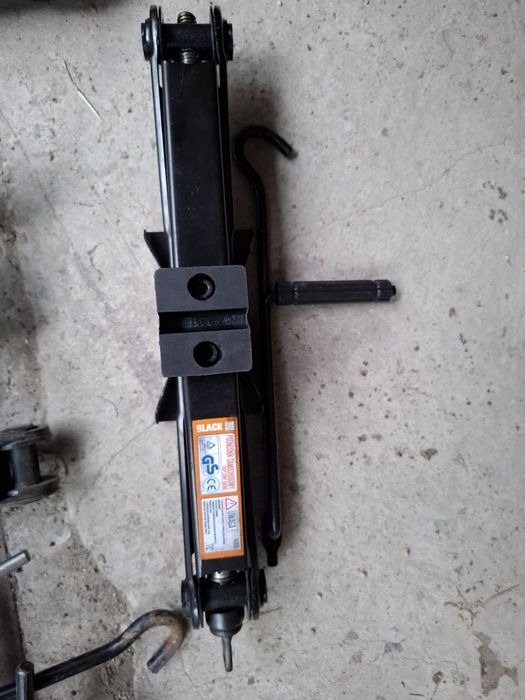 Домкрат опель віваро трафік дукато  інсігнія