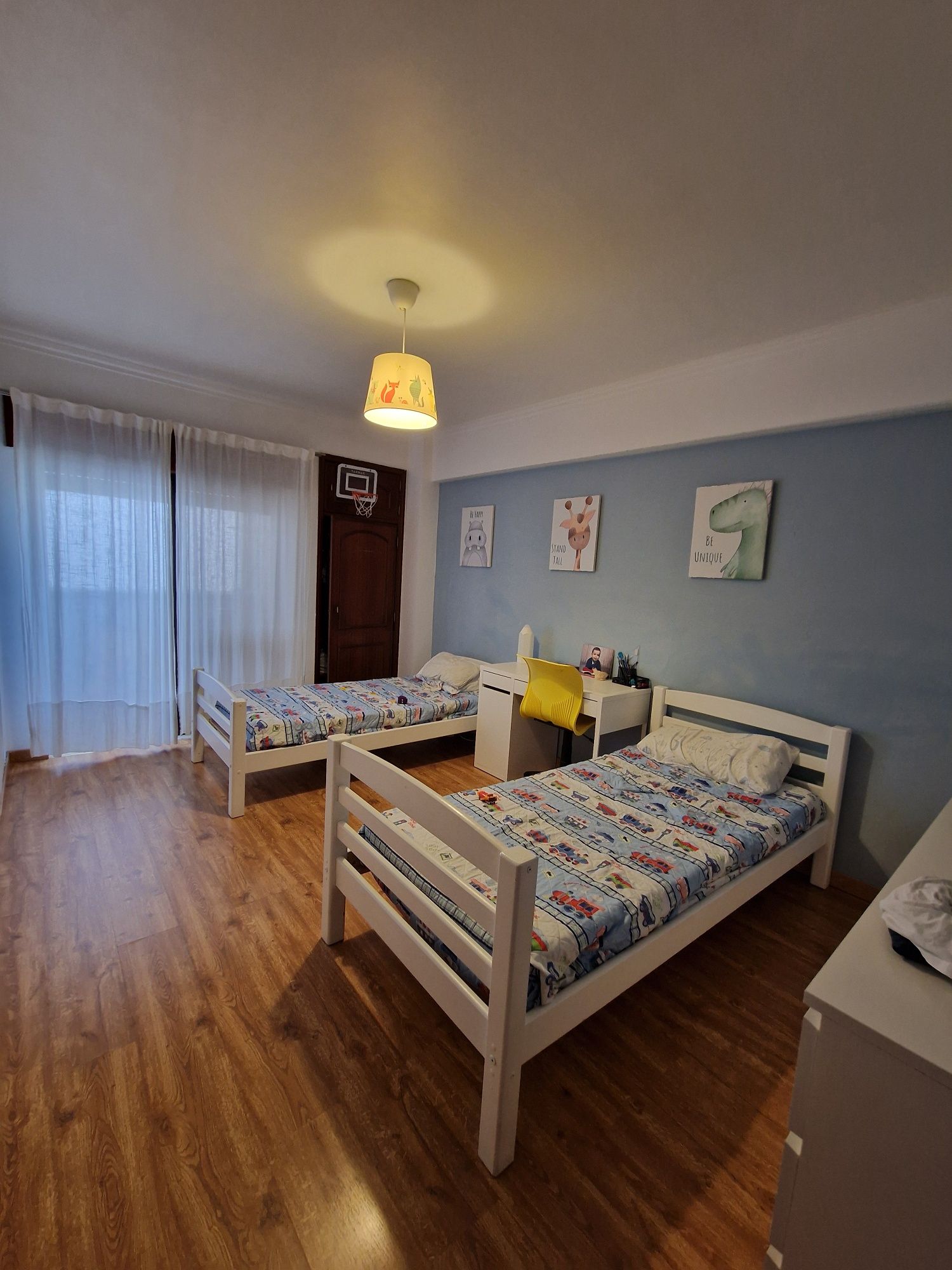 Apartamento Belas Arrendar