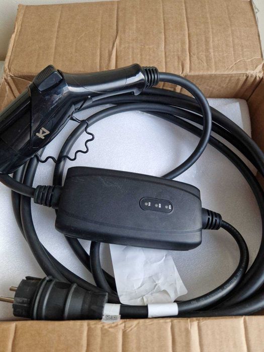 Оригінальний зарядний пристрій для Тойота БЗ4Х, Toyota BZ4X