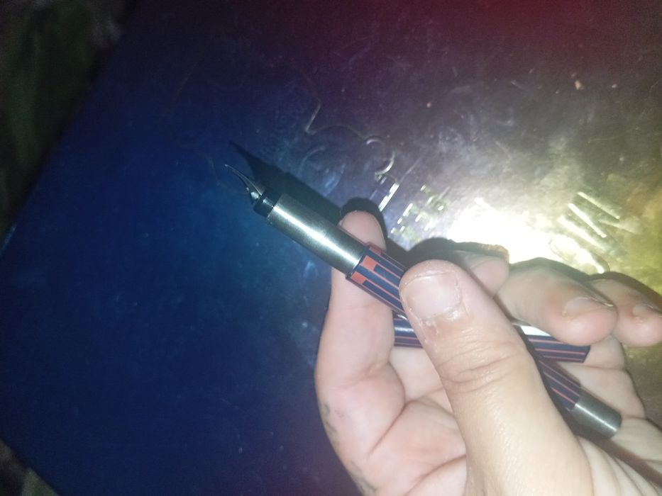 Caneta Parker sem tinta