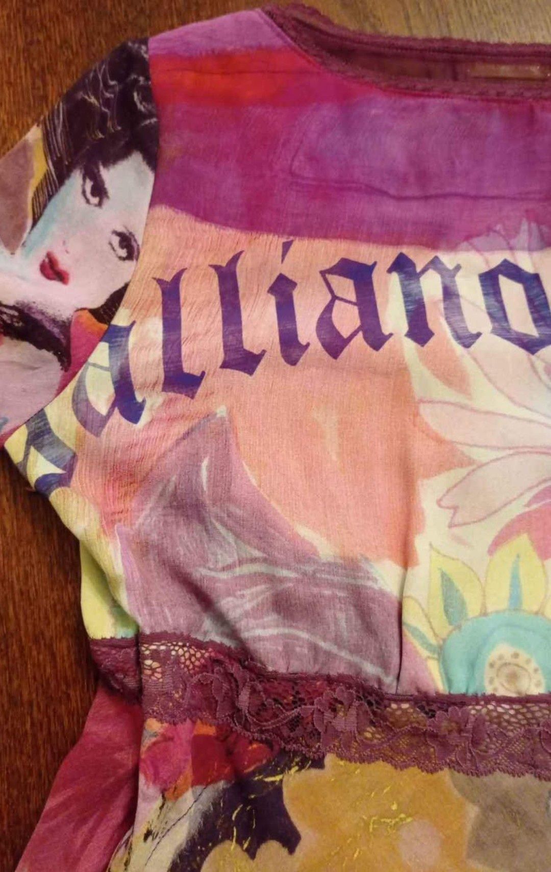 Piękna WINTAGE jedwabna sukienka Galliano.