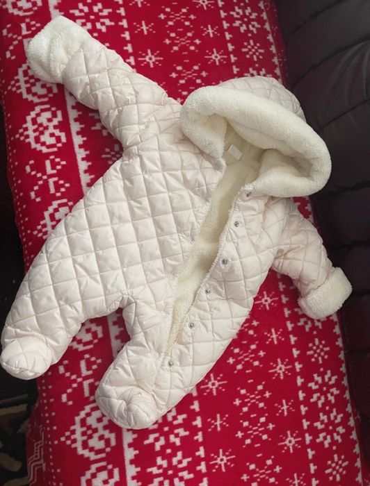 Kombinezon 3-6 miesięcy