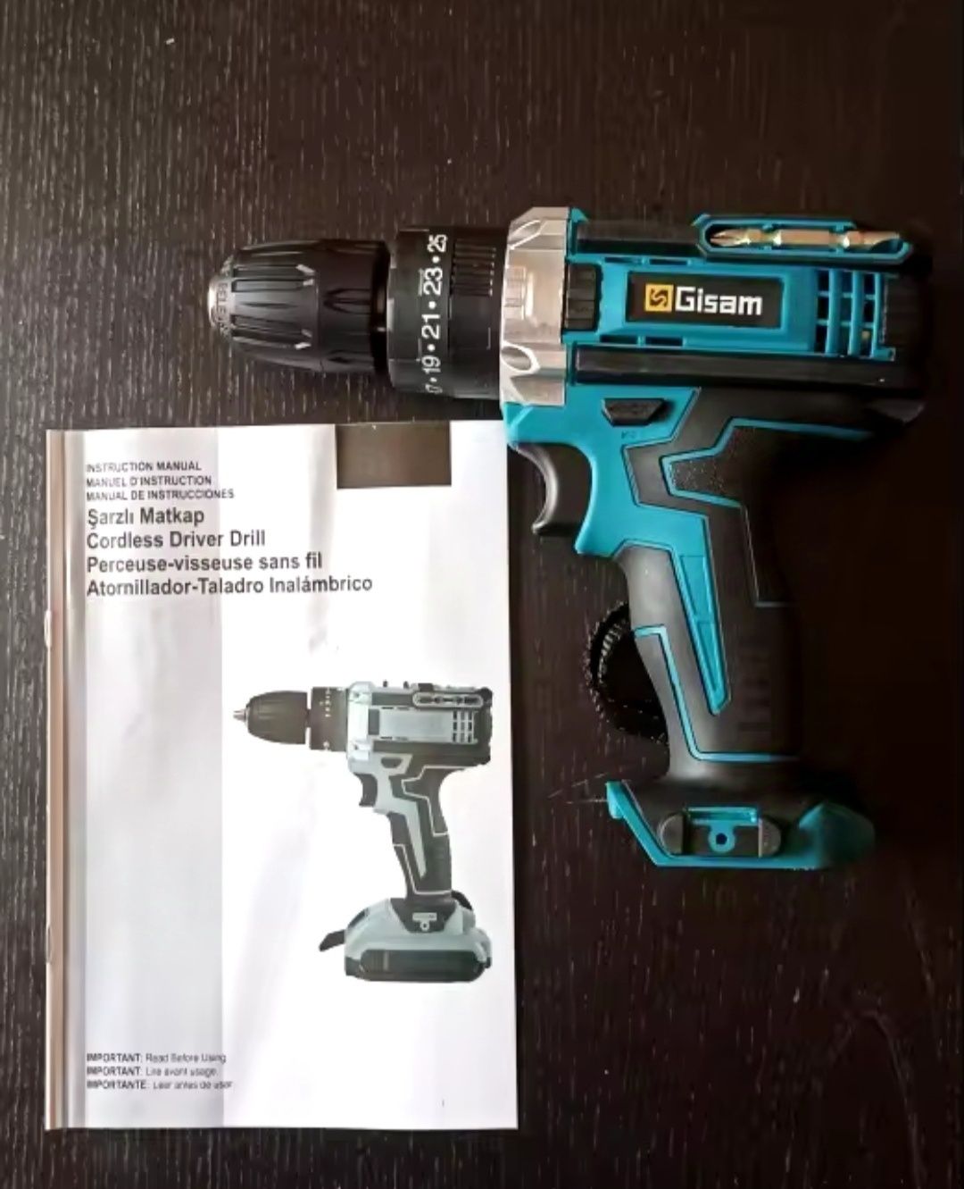 Berbequim NOVO 21V 2 baterias e acessórios