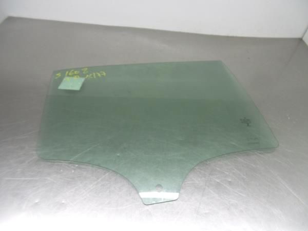 Vidro porta trás direito MERCEDES-BENZ Classe A (W177)