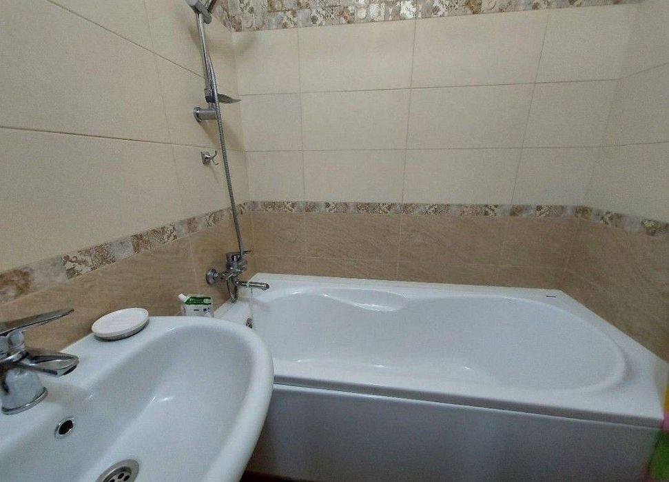 Продам 1 кім квартиру в центрі міста