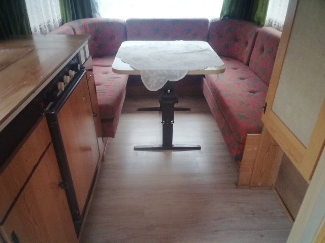 Pilnie sprzedam przyczepę kempingowa camping kamping cemping