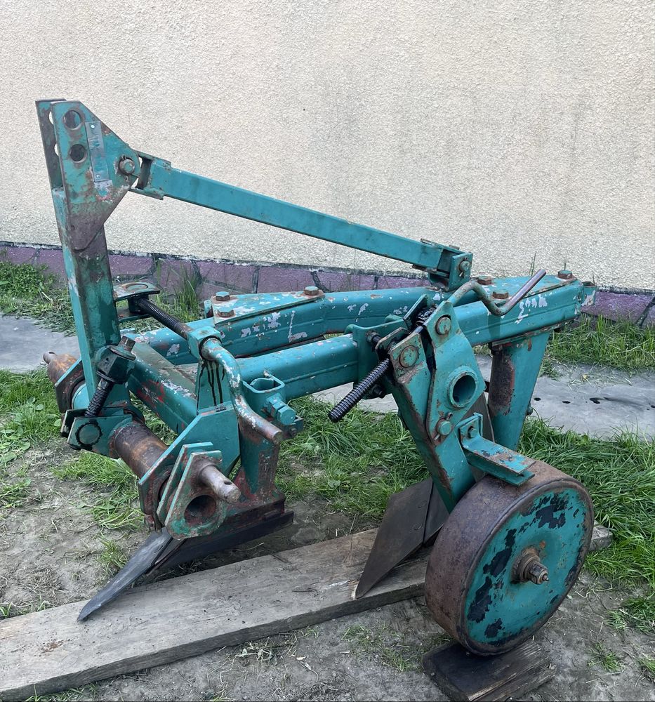 Плуг 2/25 см Unia Grudziadz