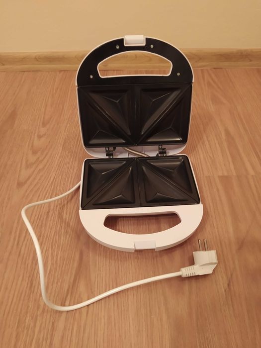 Toster sandwich opiekacz do kanapek