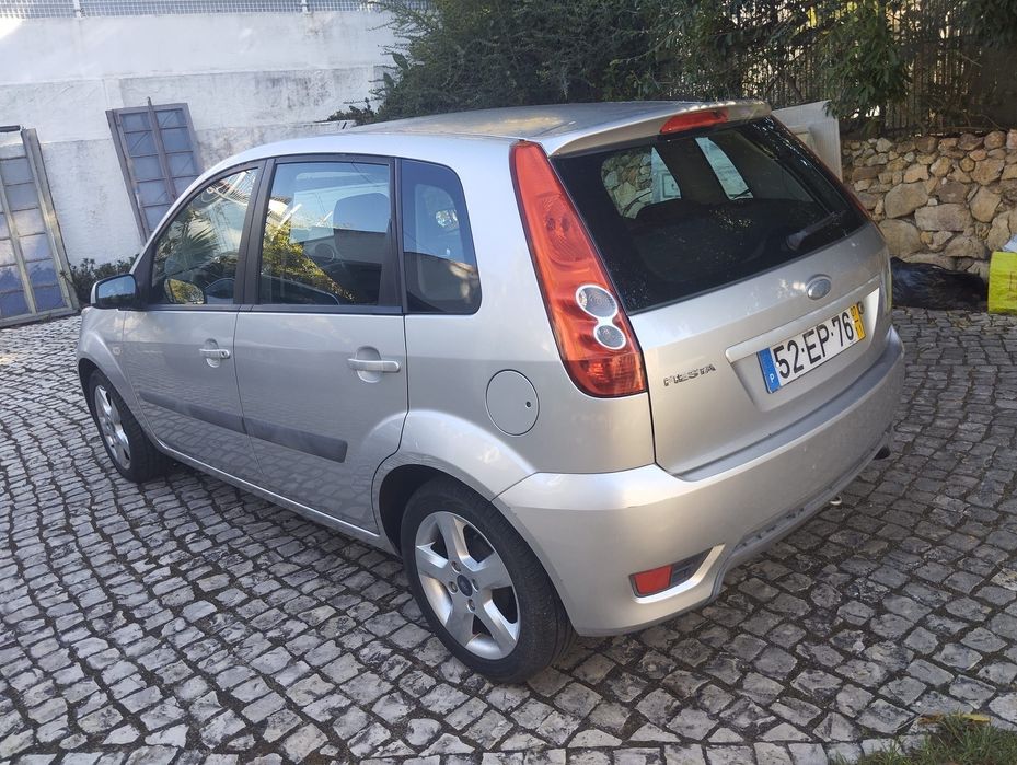 Fiesta 2007 em ótimo estado