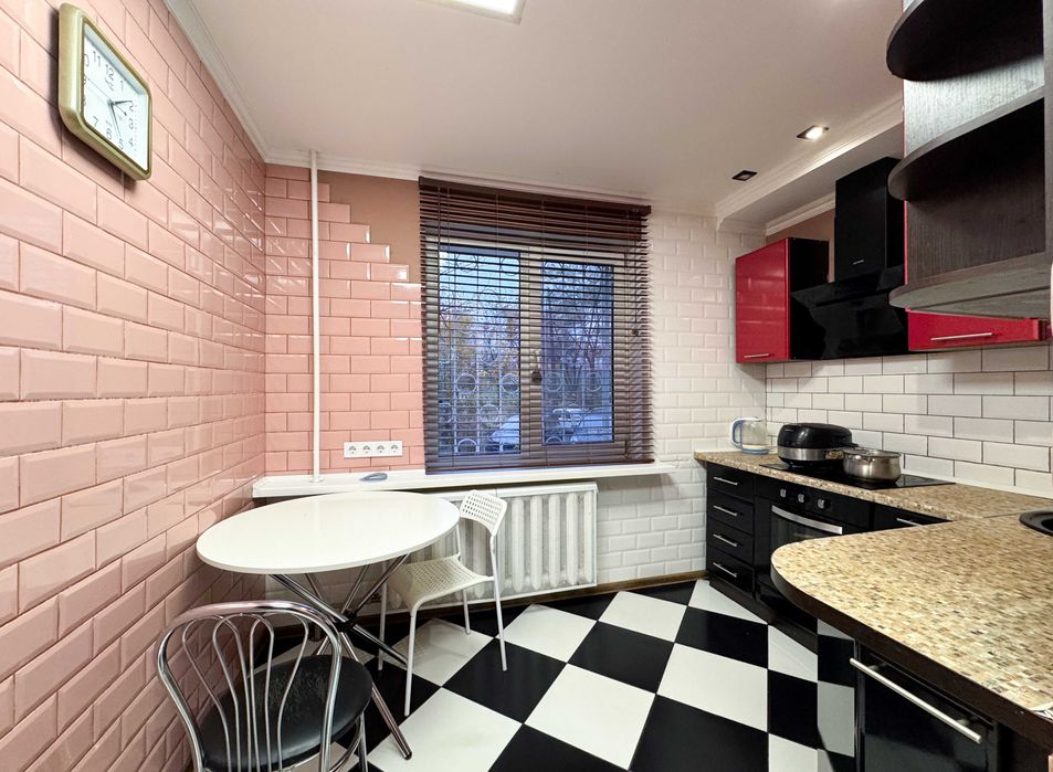 Ідеальна для сім’ї! 2-кімнатна з ремонтом, вул. Олійника 19, Позняки