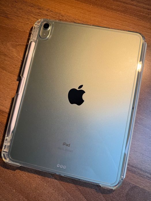 iPad Air 4 z Apple Pencil