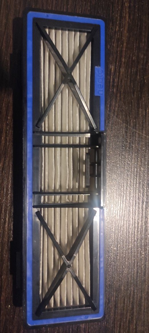 Robot sprzątający odkurzacz NEATO D800 LASER LIDAR
