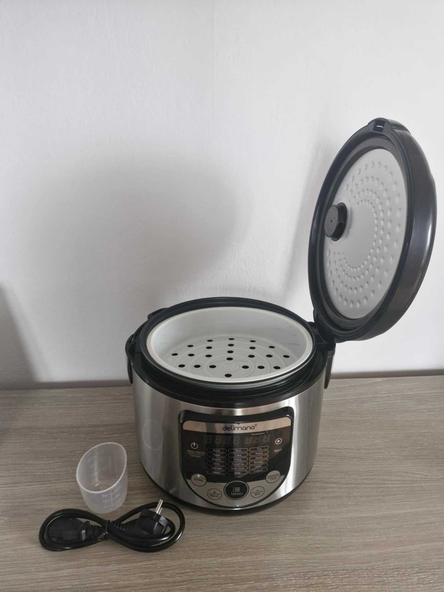 Multicooker Delimano o mocy 700 W, pojemność 5 l - stan idealny.