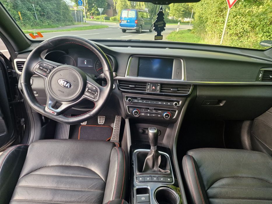 Kia Optima GT 2017 – Panoramiczny dach | Kamery 360° |