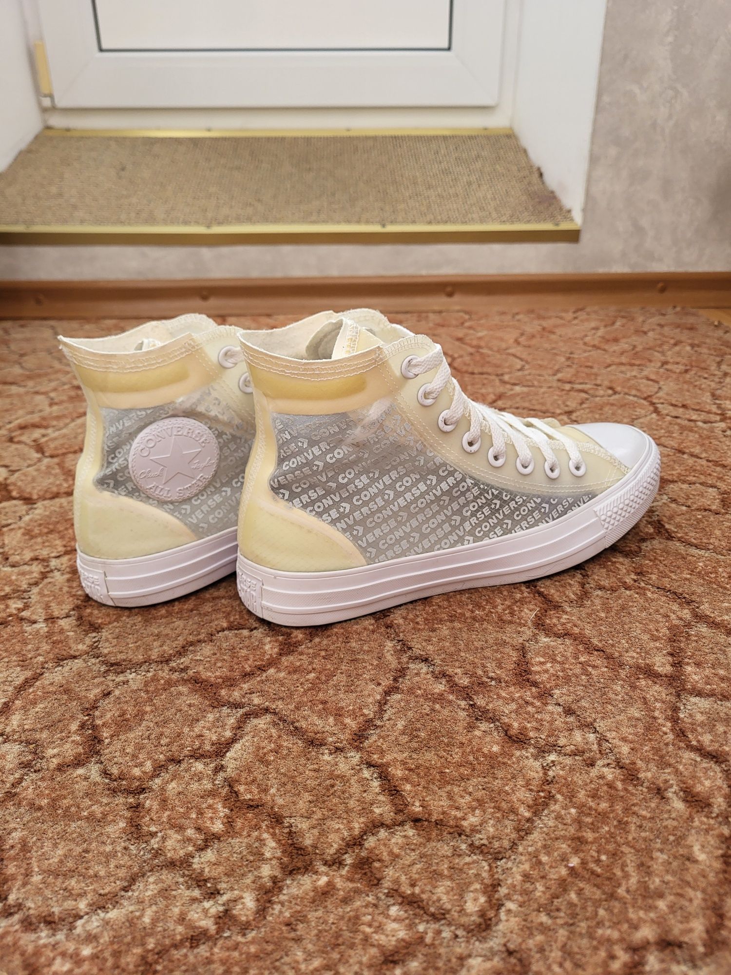 Оригинальные женские кроссовки Converse All Star Chuck Taylor