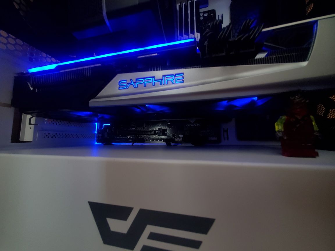 Nitro+ RX 5700XT 8G GDDR6