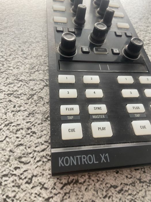 Traktor Kontrol X1