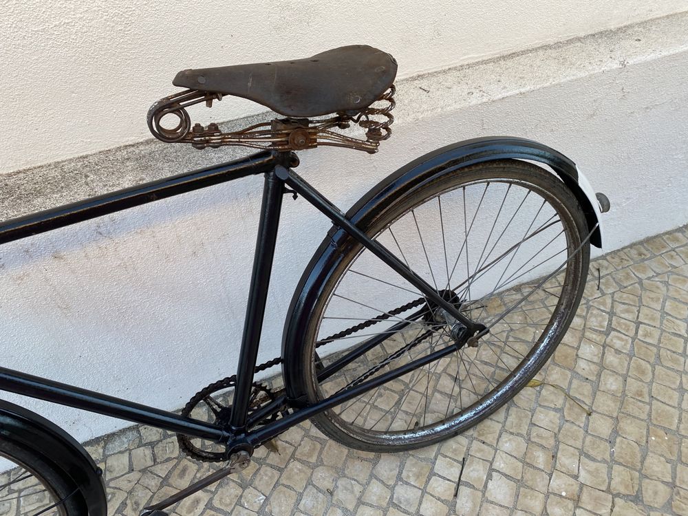 Pasteleira (bicicleta antiga)