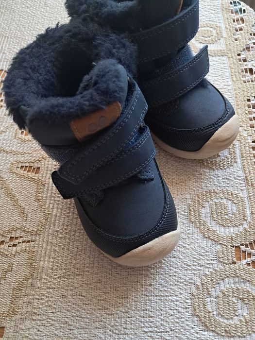 Sprzedam buty dla chlopca jesień-zima