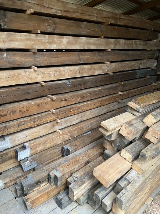 Stare belki, stare drewno, stare kantówki, krawędziaki, stare deski