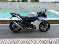 Honda CBR600F 2011