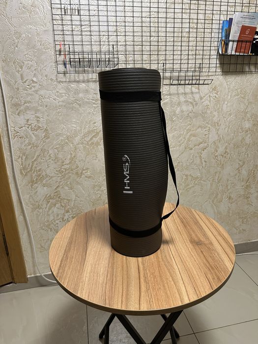 Килимок для йоги 183х61х1.5см HMS, чорний, 10 шт