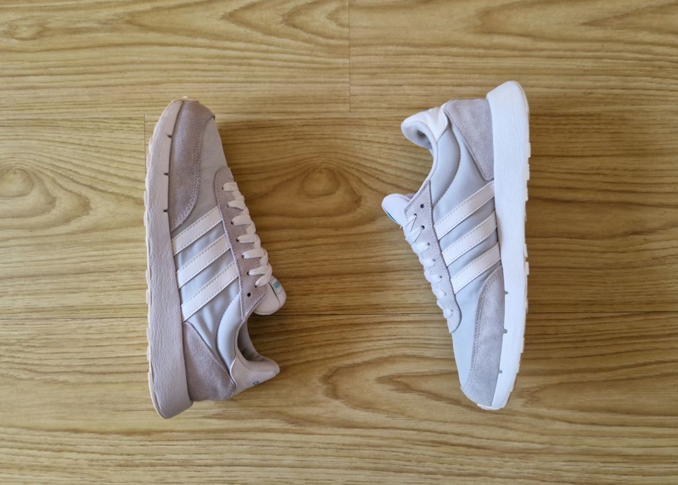 Кросівки жіночі Adidas 39 розмір (стелька 24.5см) Original