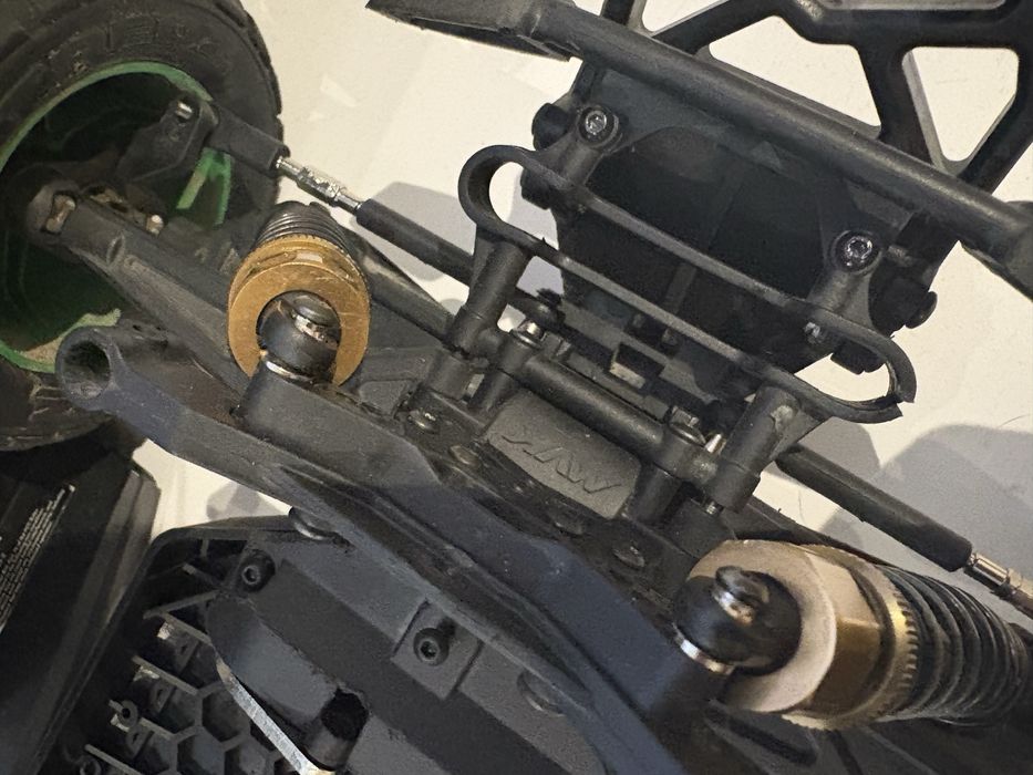 Maverick Quantum Flux RC Car