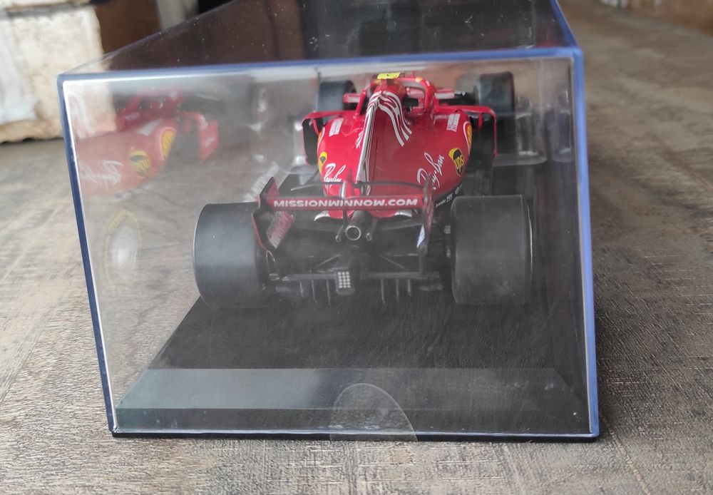 Ferrari SF71H 2018 1/24