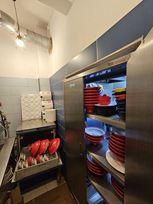 Odstąpię lokal gastronomiczny – ul. Radiowa, Bemowo