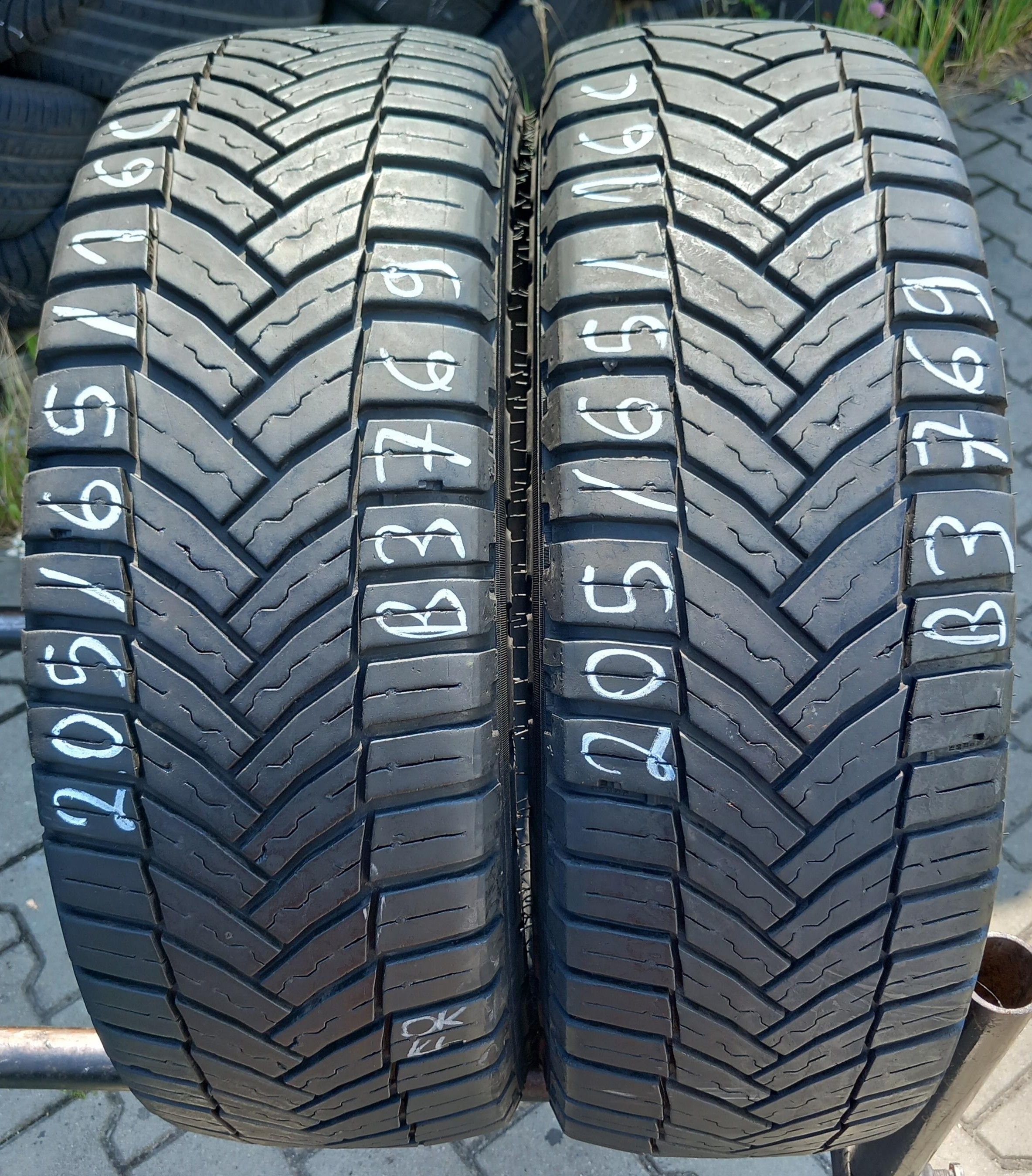 205/65/16C Michelin Agilis Cross Climate 107/105T
