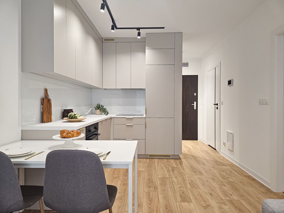 Nowoczesne 2-pok. mieszkanie z ogrodem w standardzie premium