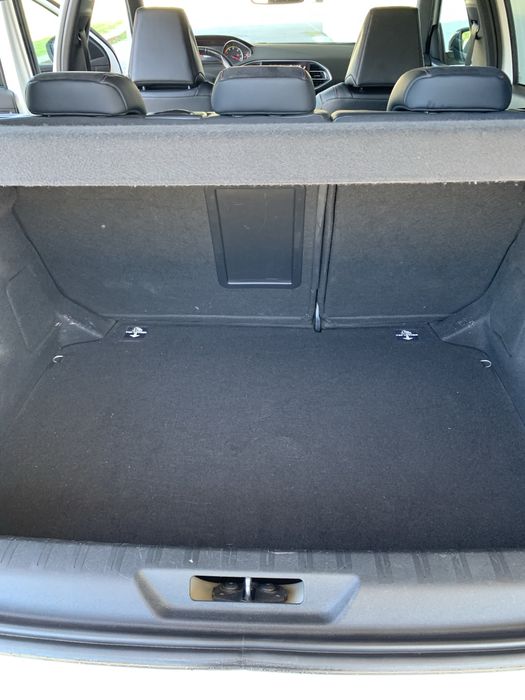 Peugeot 308 GTLine de 2015, 2.0 Diesel, com 144700 km