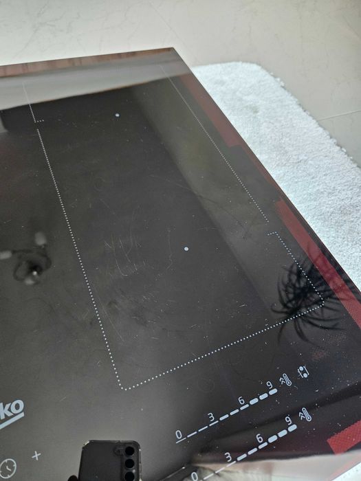 Plyta indukcyjna BEKO HII64720 UF2T