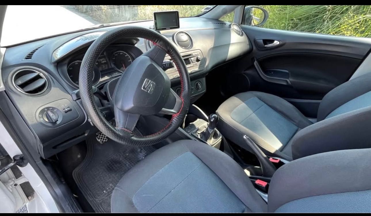 Seat Ibiza com tudo em ordem na documentação