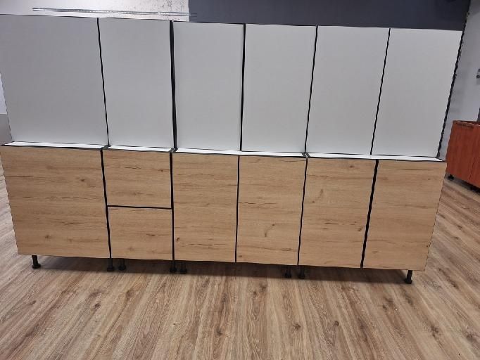 Wyprzedaż ekspozycji! Kuchnia dąb Artisan + popiel.