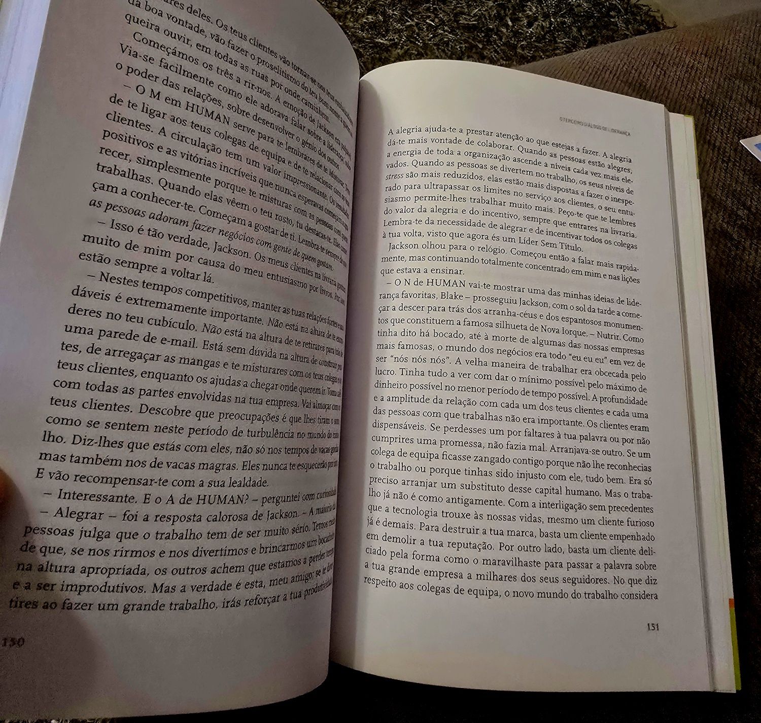 Livro "O Líder Sem Título" – Robin Sharma