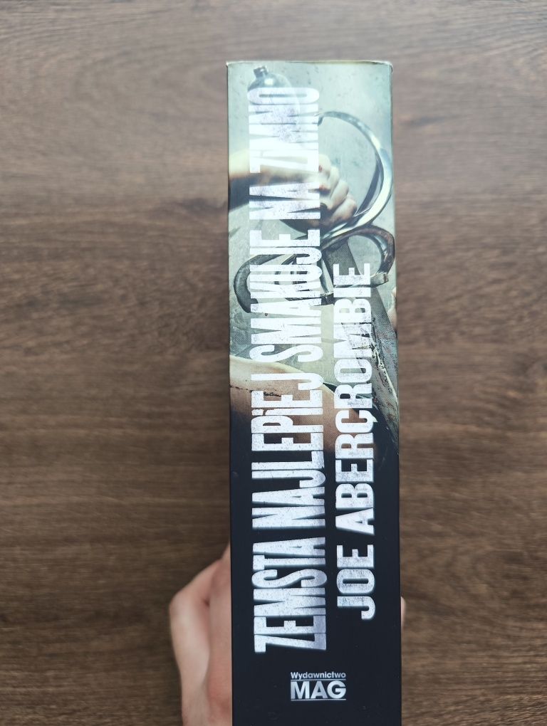 Joe Abercrombie - Zemsta najlepiej smakuje na zimno